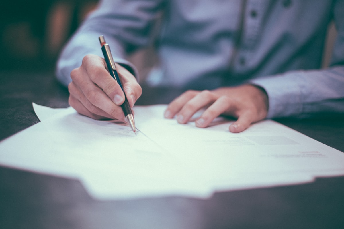 Documents and invoices being processed — back office AI